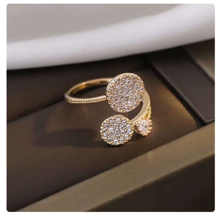 Adjustable Fashionable Round Ring for women SP004